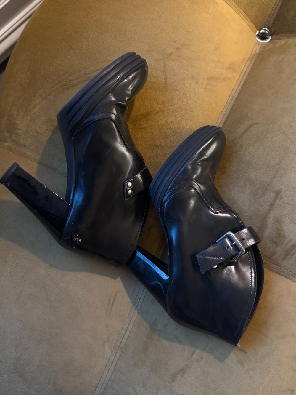 HOGAN leather black ankle boots